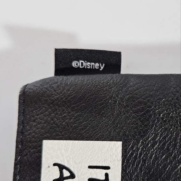 The Little Mermaid Loungefly Coin Purse - Picture 5 of 8